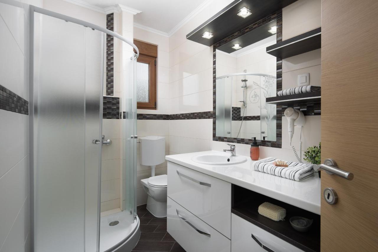 Villa Malibu One Вир Екстериор снимка