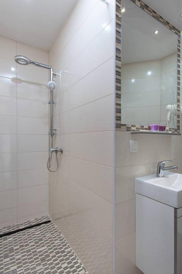 Villa Malibu One Вир Екстериор снимка